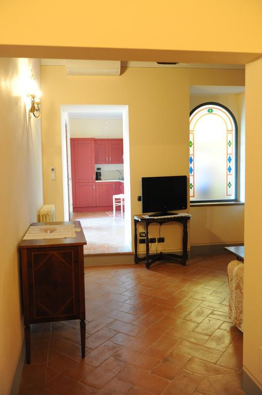 Il Corso Apartment มอนติปุลเชียโน ภายนอก รูปภาพ