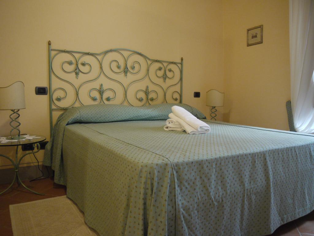 Il Corso Apartment มอนติปุลเชียโน ภายนอก รูปภาพ