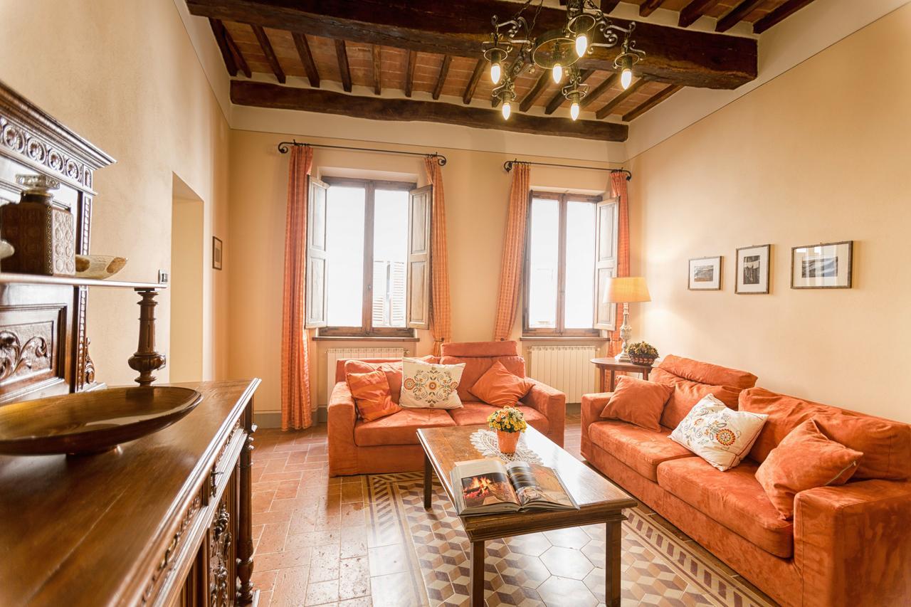 Il Corso Apartment มอนติปุลเชียโน ภายนอก รูปภาพ